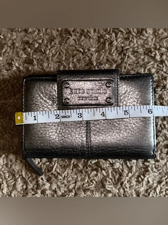 Kate Spade Silver Wallet - Picture 8 of 8